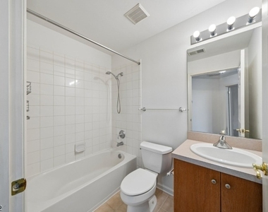 611 Binghampton Ln - Photo Thumbnail 21