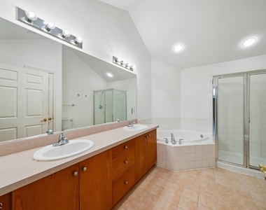 611 Binghampton Ln - Photo Thumbnail 25