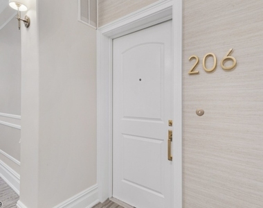80 Claremont Rd Unit 206 - Photo Thumbnail 3