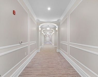 80 Claremont Rd Unit 206 - Photo Thumbnail 2