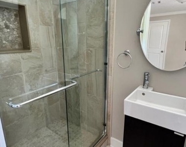 30 Gregory Ave - Photo Thumbnail 9