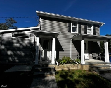 30 Gregory Ave - Photo Thumbnail 15