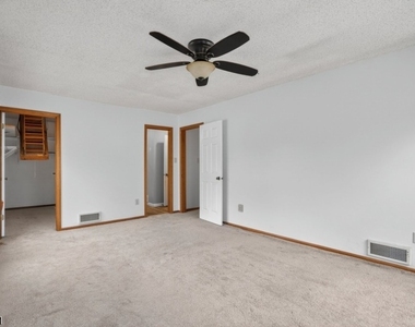 56 Portsmouth Ct - Photo Thumbnail 18
