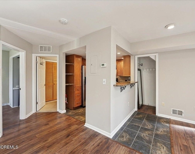 140 Northrup Drive - Photo Thumbnail 8