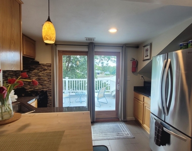 1 Sunset Drive - Photo Thumbnail 14