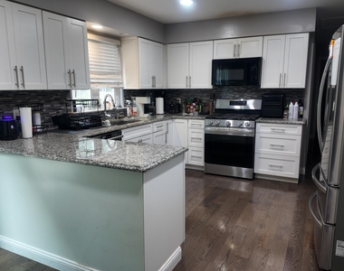 22 Lotus Court - Photo Thumbnail 9