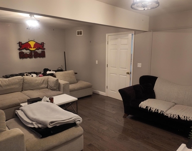 22 Lotus Court - Photo Thumbnail 13