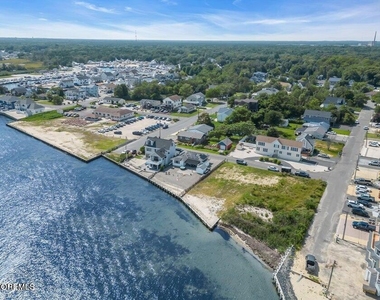 4 Pirate Drive - Photo Thumbnail 4