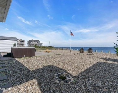 4 Pirate Drive - Photo Thumbnail 1