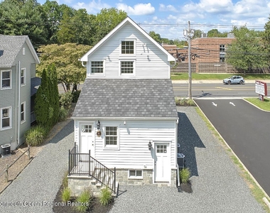 711 Broad Street - Photo Thumbnail 12