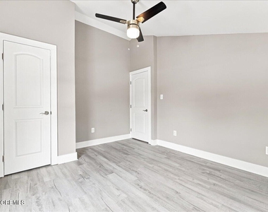 2978 Shafto Road - Photo Thumbnail 22