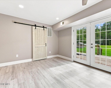 2978 Shafto Road - Photo Thumbnail 10