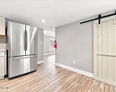 2978 Shafto Road - Photo Thumbnail 19