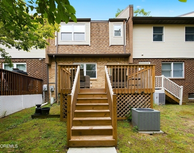 1334 Sabrina Court - Photo Thumbnail 16