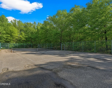 1334 Sabrina Court - Photo Thumbnail 21