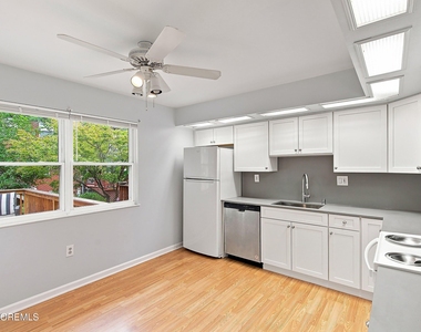 1334 Sabrina Court - Photo Thumbnail 5