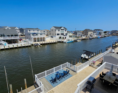 1386 Paul Boulevard - Photo Thumbnail 35