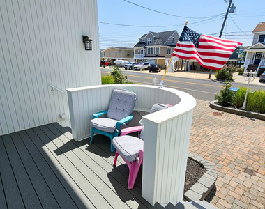 1386 Paul Boulevard - Photo Thumbnail 1
