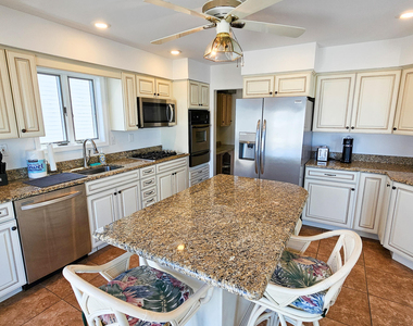 1386 Paul Boulevard - Photo Thumbnail 14