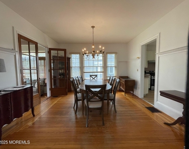205 Euclid Avenue - Photo Thumbnail 4