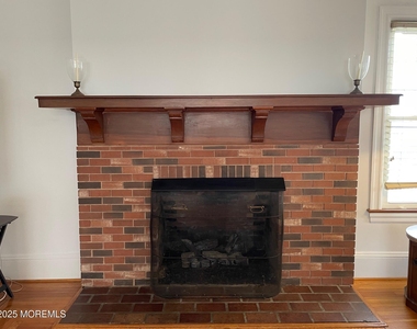 205 Euclid Avenue - Photo Thumbnail 5