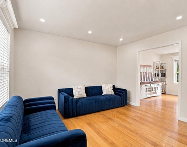 412 Birmingham Avenue - Photo Thumbnail 1