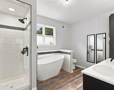 412 Birmingham Avenue - Photo Thumbnail 13