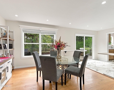412 Birmingham Avenue - Photo Thumbnail 2