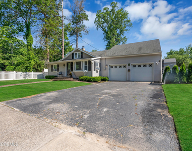 717 Corlies Avenue - Photo Thumbnail 31