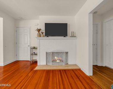 717 Corlies Avenue - Photo Thumbnail 6