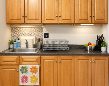 226 Norman Avenue - Photo Thumbnail 7