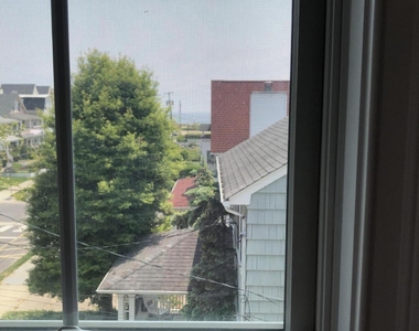 24 Bath Avenue - Photo Thumbnail 39