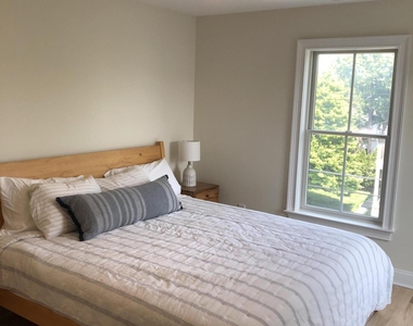 24 Bath Avenue - Photo Thumbnail 38