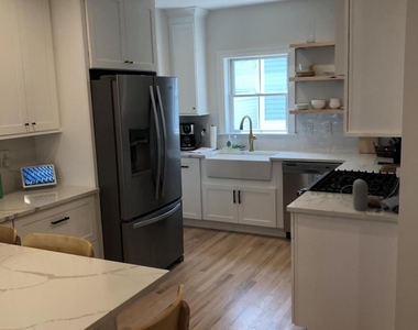 24 Bath Avenue - Photo Thumbnail 7