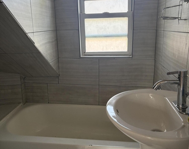 517 George Road - Photo Thumbnail 3