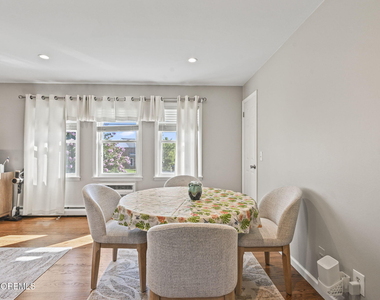 310 Maryland Avenue - Photo Thumbnail 5