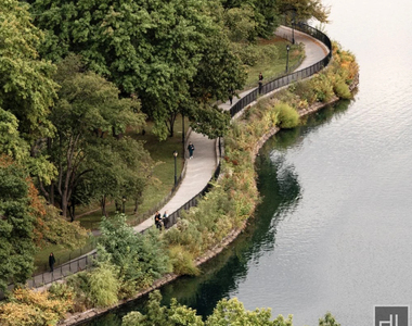Central Park West - Photo Thumbnail 1