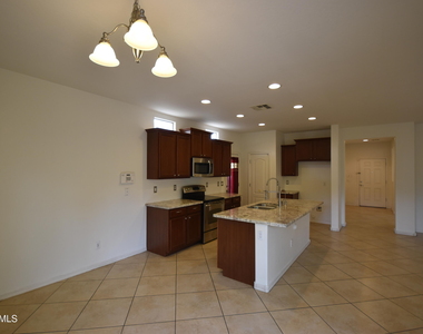 7117 N 73rd Drive - Photo Thumbnail 18
