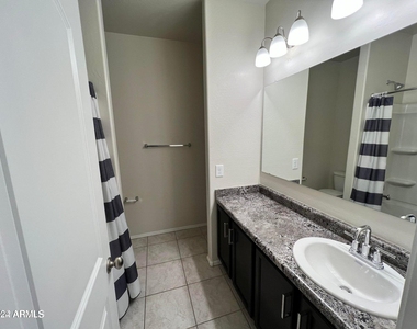 1259 E Eric Place - Photo Thumbnail 14