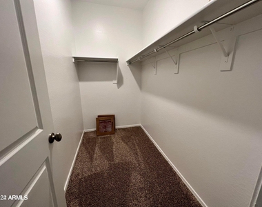 1259 E Eric Place - Photo Thumbnail 8