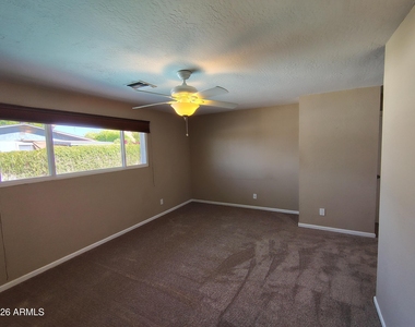 6756 S Oak Street - Photo Thumbnail 15