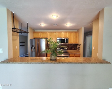 6756 S Oak Street - Photo Thumbnail 8