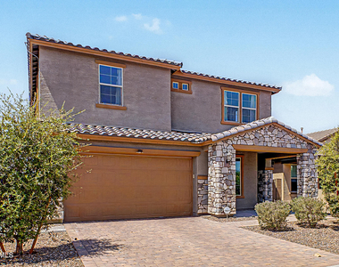 5066 N 79th Lane - Photo Thumbnail 1
