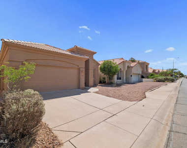 3251 W Ross Drive - Photo Thumbnail 26