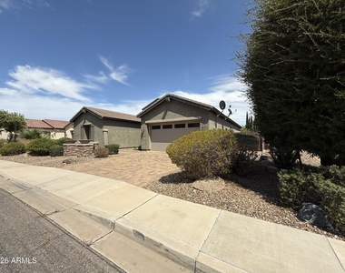 4045 S Camellia Drive - Photo Thumbnail 2