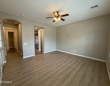 4045 S Camellia Drive - Photo Thumbnail 36
