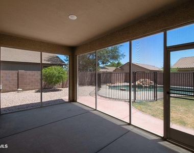1171 E Indigo Drive - Photo Thumbnail 23