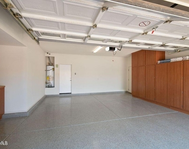 1171 E Indigo Drive - Photo Thumbnail 30