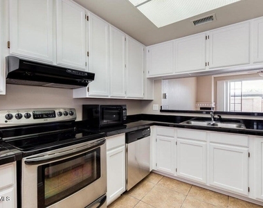 3930 W Monterey Street - Photo Thumbnail 7