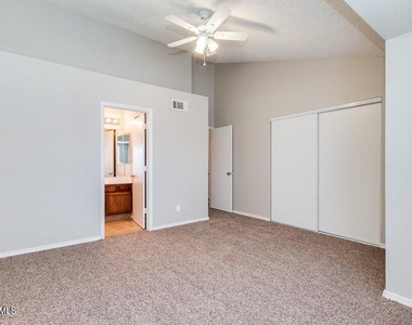 3930 W Monterey Street - Photo Thumbnail 11